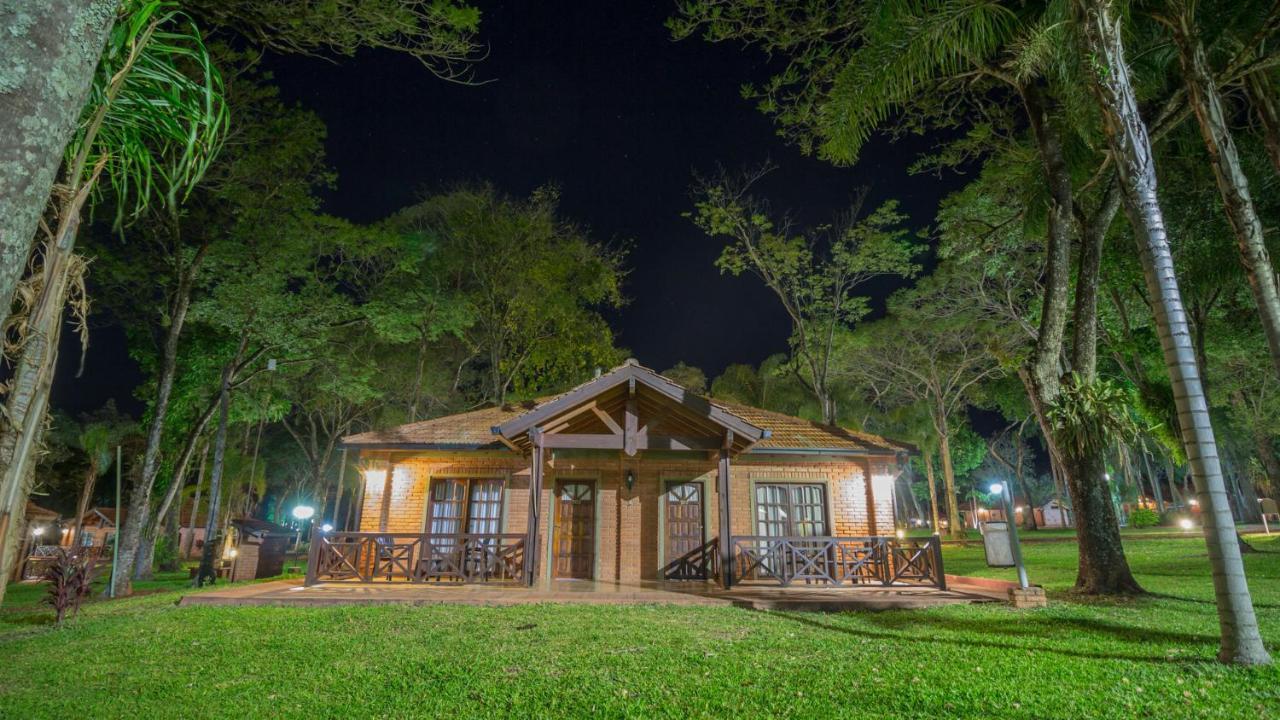 Complejo Americano Puerto Iguazú Eksteriør bilde
